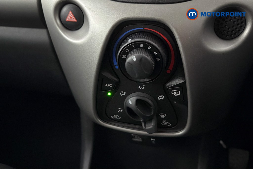 Toyota Aygo X-Play Manual Petrol Hatchback - Stock Number (1636610) - 12th supplementary image