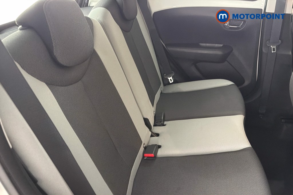 Toyota Aygo X-Play Manual Petrol Hatchback - Stock Number (1636610) - 28th supplementary image