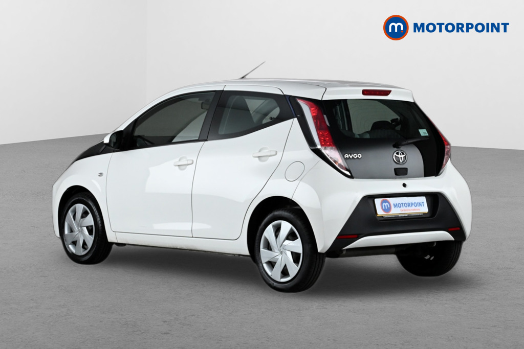 Toyota Aygo X-Play Manual Petrol Hatchback - Stock Number (1636610) - Passenger side rear corner