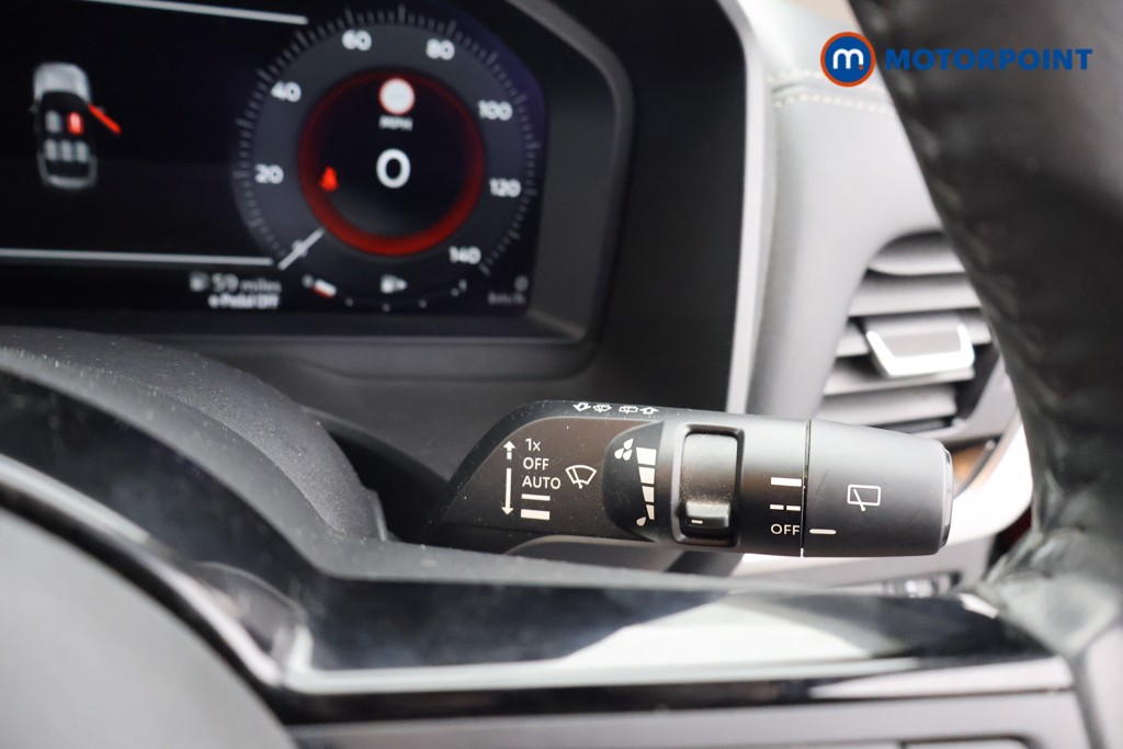 Nissan X-Trail N-Connecta Automatic Petrol-Electric Hybrid SUV - Stock Number (1637547) - 6th supplementary image