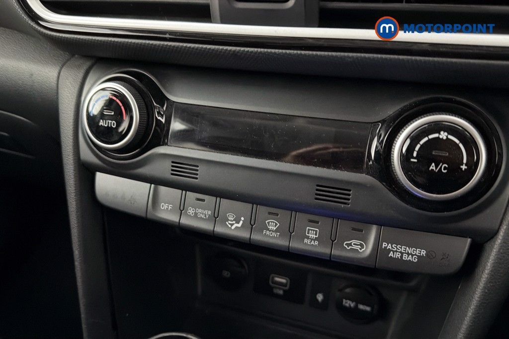 Hyundai Kona Premium Automatic Petrol-Electric Hybrid SUV - Stock Number (1639681) - 12th supplementary image