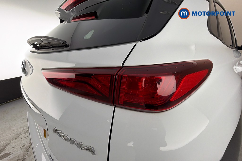Hyundai Kona Premium Automatic Petrol-Electric Hybrid SUV - Stock Number (1639681) - 38th supplementary image