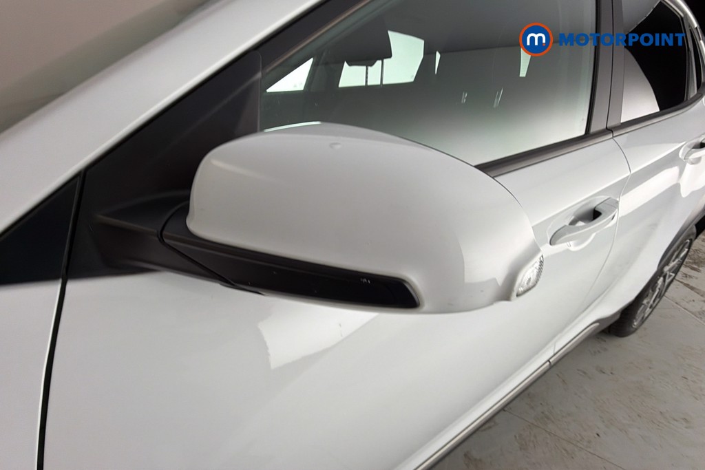 Hyundai Kona Premium Automatic Petrol-Electric Hybrid SUV - Stock Number (1639681) - 43rd supplementary image