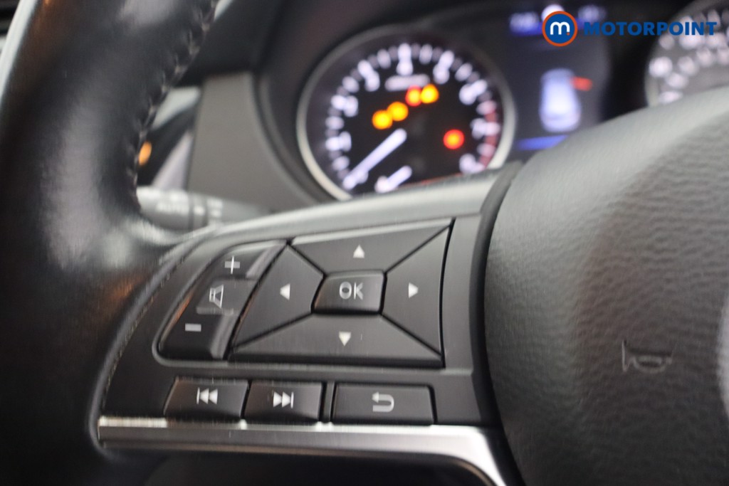 Nissan Qashqai Acenta Premium Manual Petrol SUV - Stock Number (1639688) - 17th supplementary image