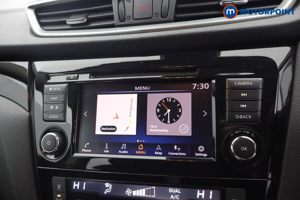 Nissan Qashqai Acenta Premium Manual Petrol SUV - Stock Number (1639688) - 23rd supplementary image