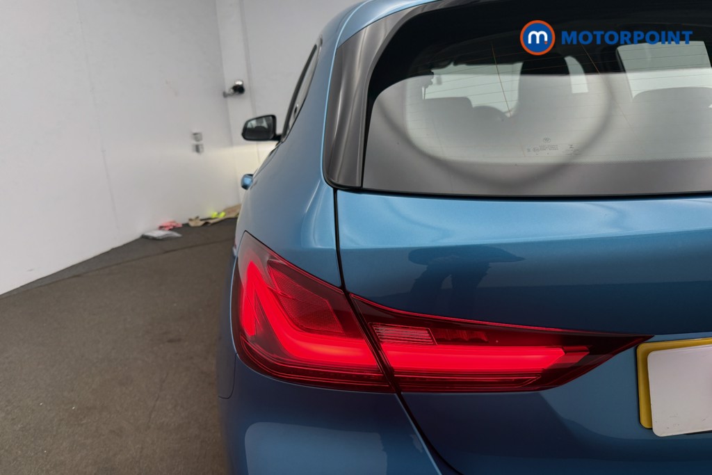 BMW 1 Series Sport Manual Diesel Hatchback - Stock Number (1640108) - 8th supplementary image