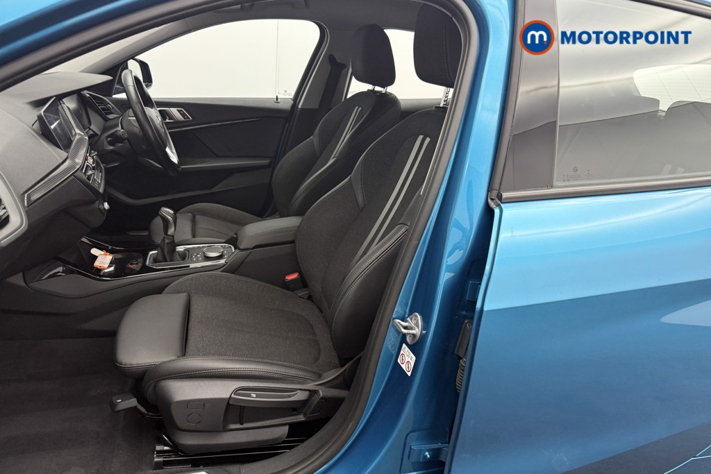 BMW 1 Series Sport Manual Diesel Hatchback - Stock Number (1640108) - 1st supplementary image