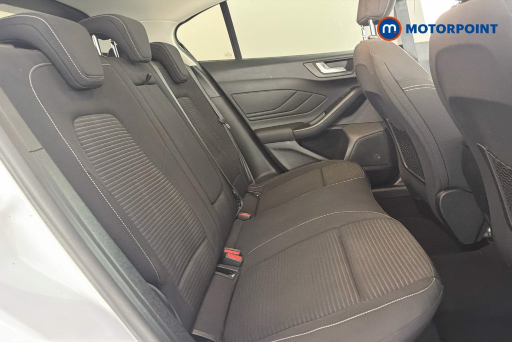 Ford Focus Titanium Manual Petrol Hatchback - Stock Number (1640470) - 28th supplementary image