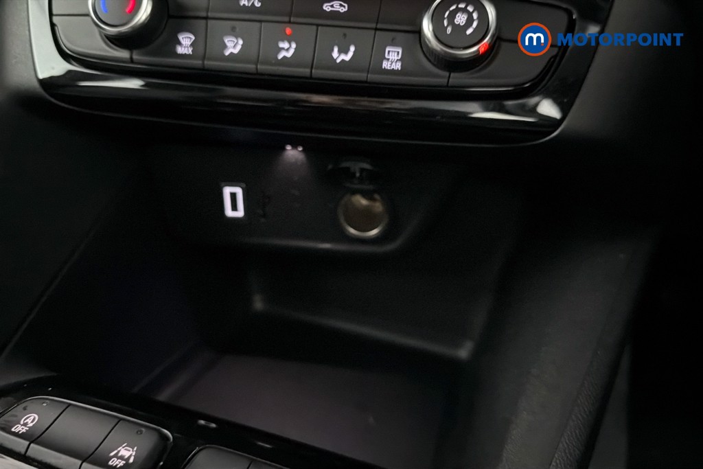 Vauxhall Corsa Design Manual Petrol Hatchback - Stock Number (1641249) - 17th supplementary image