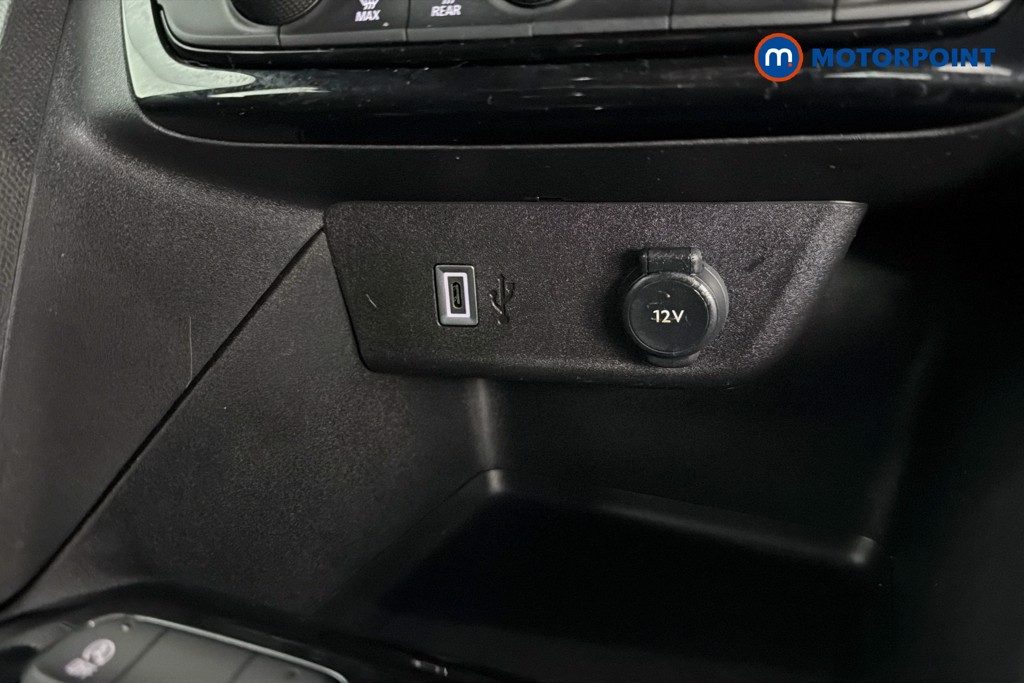 Vauxhall Corsa GS Manual Petrol Hatchback - Stock Number (1641498) - 17th supplementary image
