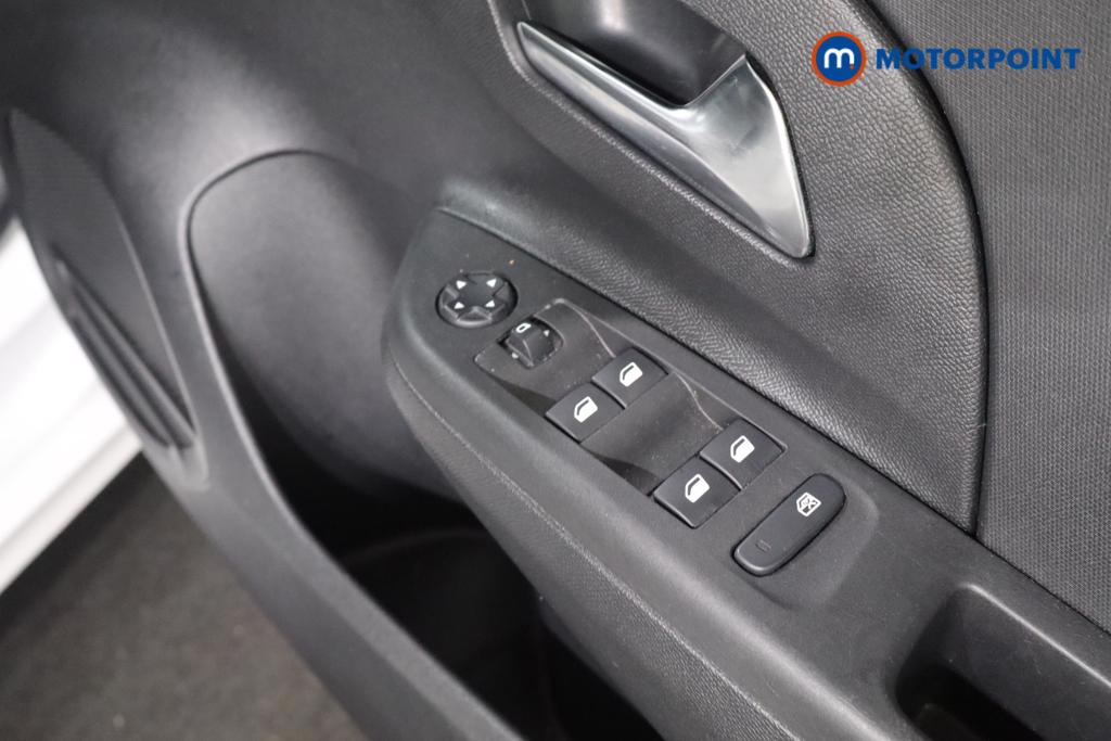 Vauxhall Corsa Design Manual Petrol Hatchback - Stock Number (1641530) - 11th supplementary image