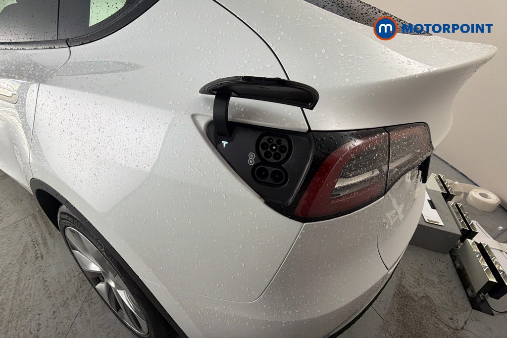 Tesla Model Y Rwd 5Dr Auto Automatic Electric SUV - Stock Number (1641853) - 41st supplementary image