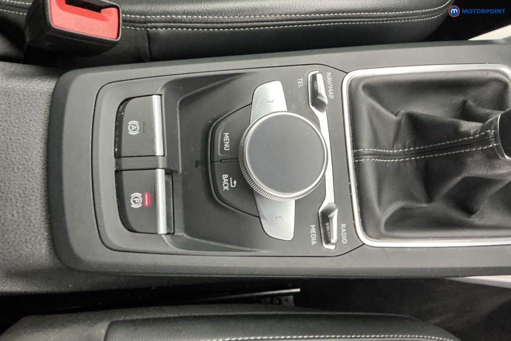 Audi Q2 S Line Manual Petrol SUV - Stock Number (1642177) - 14th supplementary image