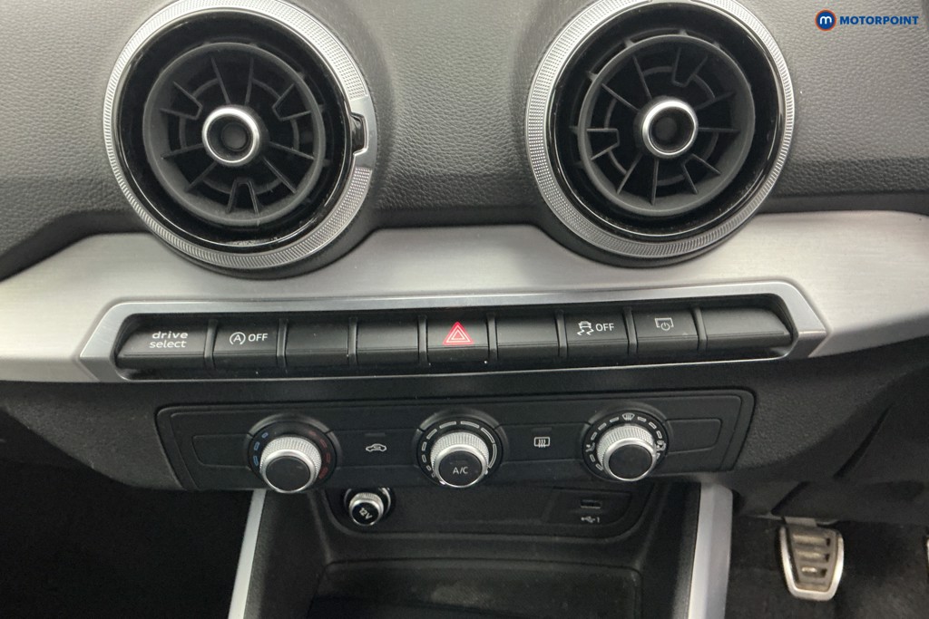 Audi Q2 S Line Manual Petrol SUV - Stock Number (1642177) - 17th supplementary image