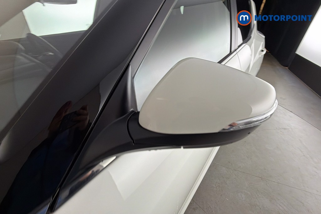 KGM Tivoli K40 Manual Petrol SUV - Stock Number (1642209) - 43rd supplementary image