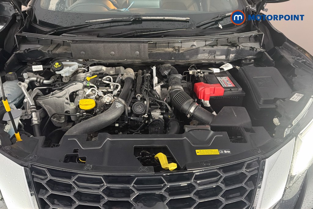 Nissan Juke N-Connecta Manual Petrol SUV - Stock Number (1642359) - 51st supplementary image