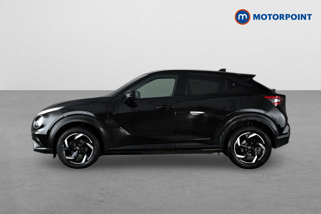 Nissan Juke N-Connecta Manual Petrol SUV - Stock Number (1642359) - Passenger side