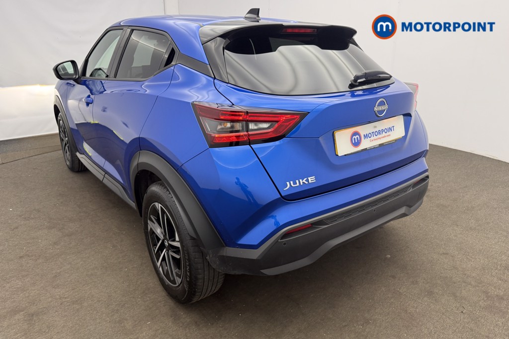 Nissan Juke N-Connecta Manual Petrol SUV - Stock Number (1642396) - 6th supplementary image