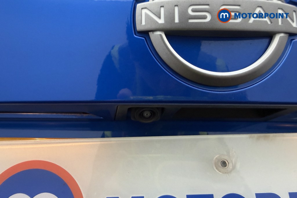 Nissan Juke N-Connecta Manual Petrol SUV - Stock Number (1642396) - 7th supplementary image