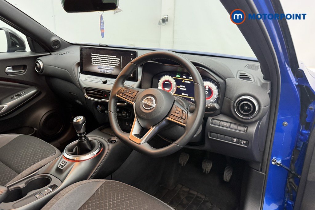 Nissan Juke N-Connecta Manual Petrol SUV - Stock Number (1642396) - 19th supplementary image