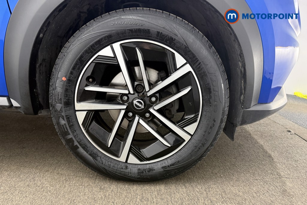 Nissan Juke N-Connecta Manual Petrol SUV - Stock Number (1642396) - 47th supplementary image