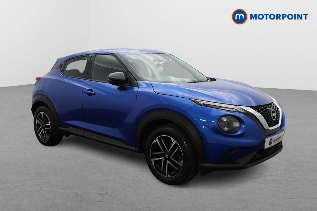 Nissan Juke N-Connecta Manual Petrol SUV - Stock Number (1642396) - Drivers side front corner