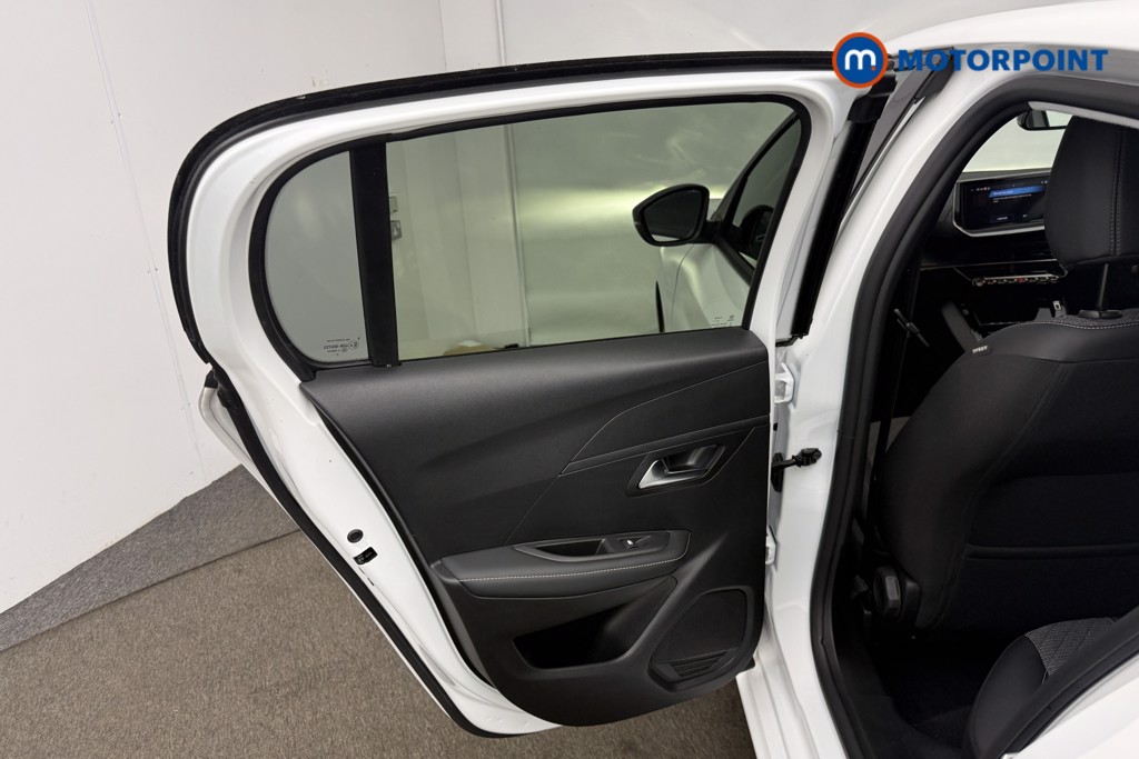 Peugeot 208 Allure Manual Petrol Hatchback - Stock Number (1642498) - 6th supplementary image