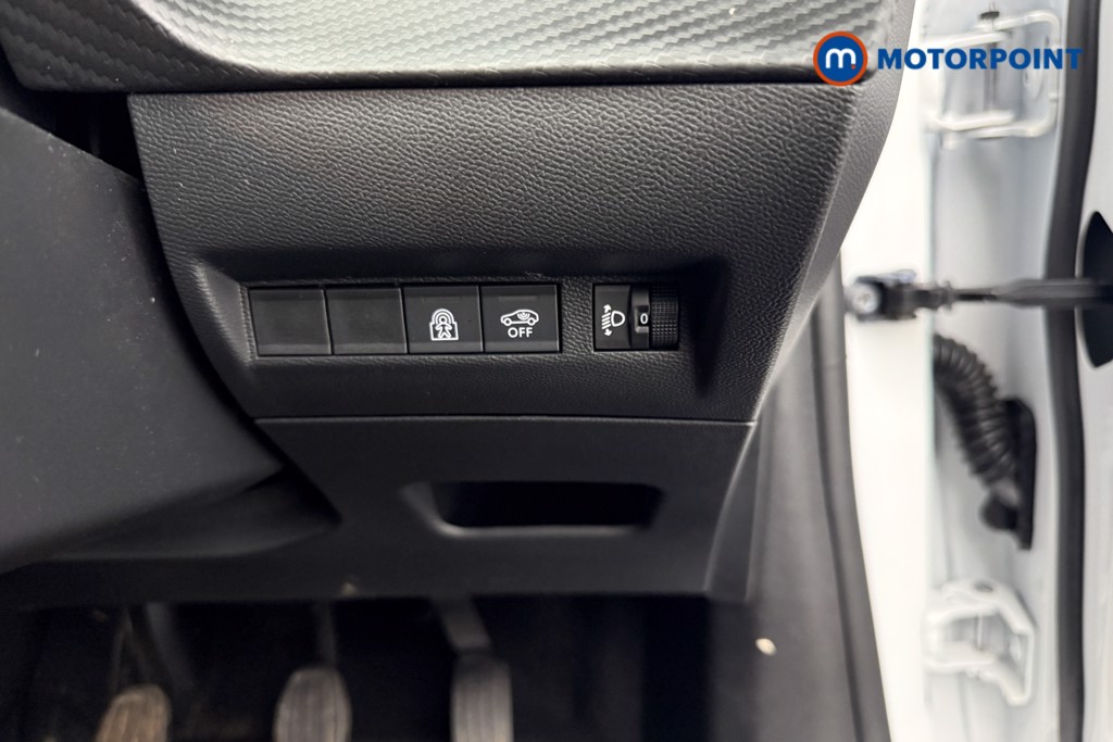 Peugeot 208 Allure Manual Petrol Hatchback - Stock Number (1642498) - 18th supplementary image