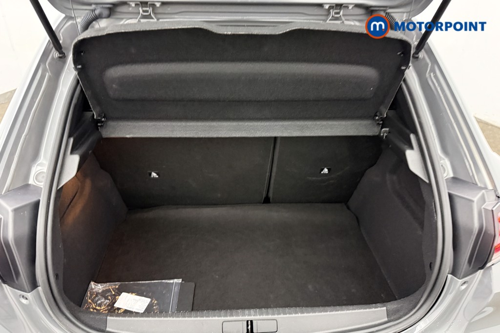 Peugeot 208 Allure Manual Petrol Hatchback - Stock Number (1642572) - 8th supplementary image
