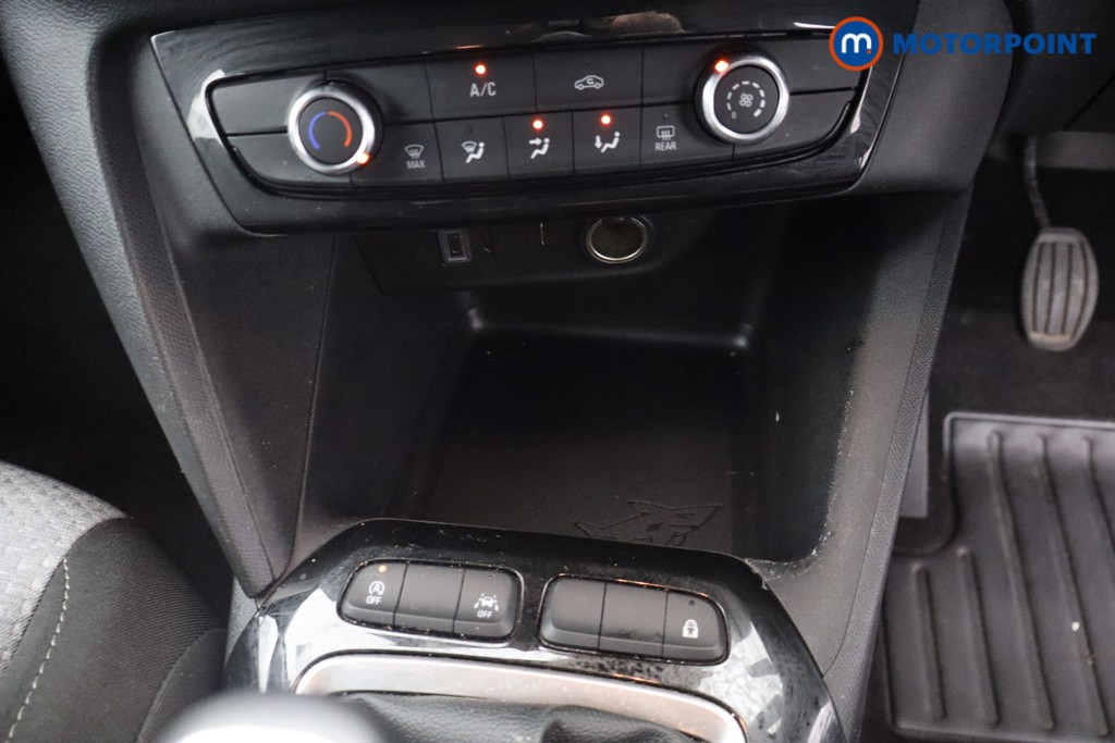 Vauxhall Corsa Design Manual Petrol Hatchback - Stock Number (1644352) - 15th supplementary image