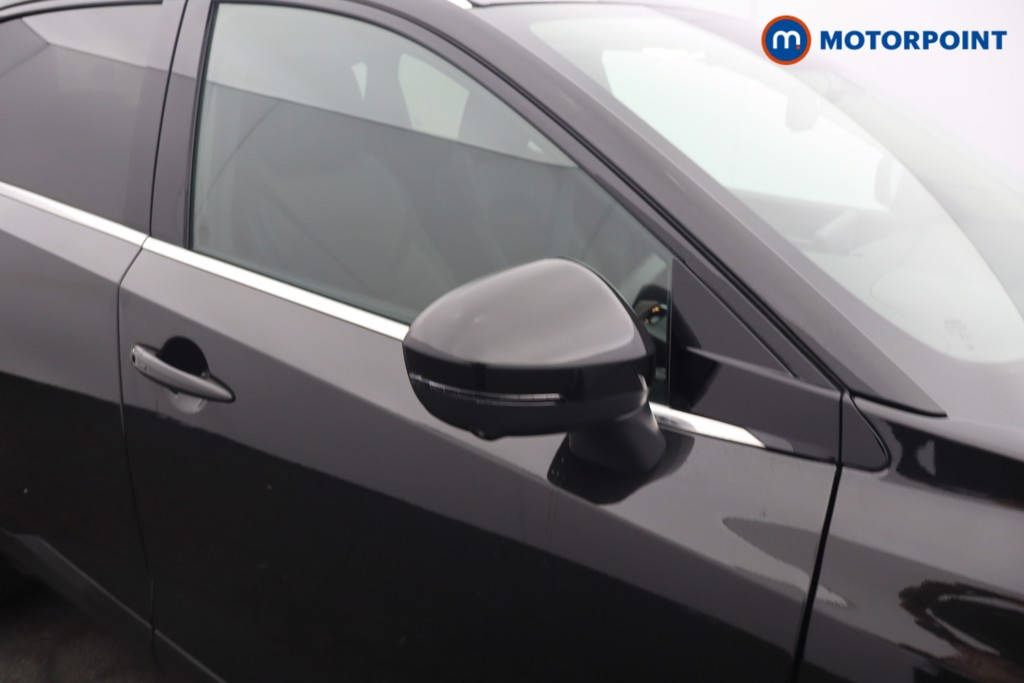 Nissan Qashqai N-Connecta Automatic Petrol-Electric Hybrid SUV - Stock Number (1644555) - 12th supplementary image