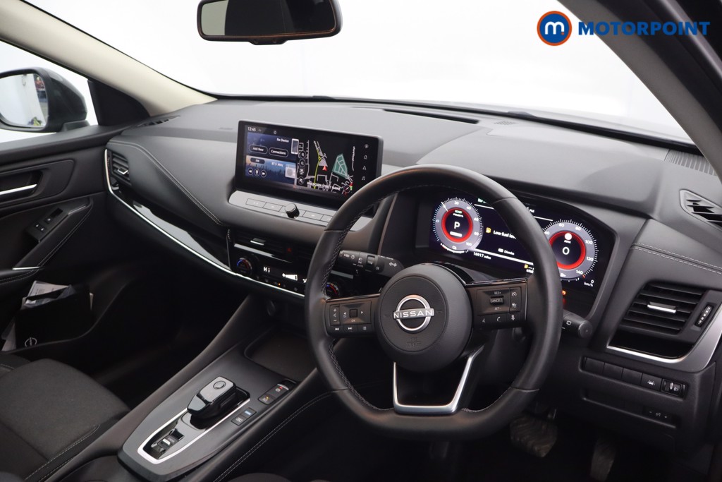 Nissan Qashqai N-Connecta Automatic Petrol-Electric Hybrid SUV - Stock Number (1644555) - 1st supplementary image