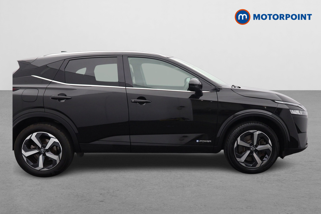 Nissan Qashqai N-Connecta Automatic Petrol-Electric Hybrid SUV - Stock Number (1644555) - Drivers side