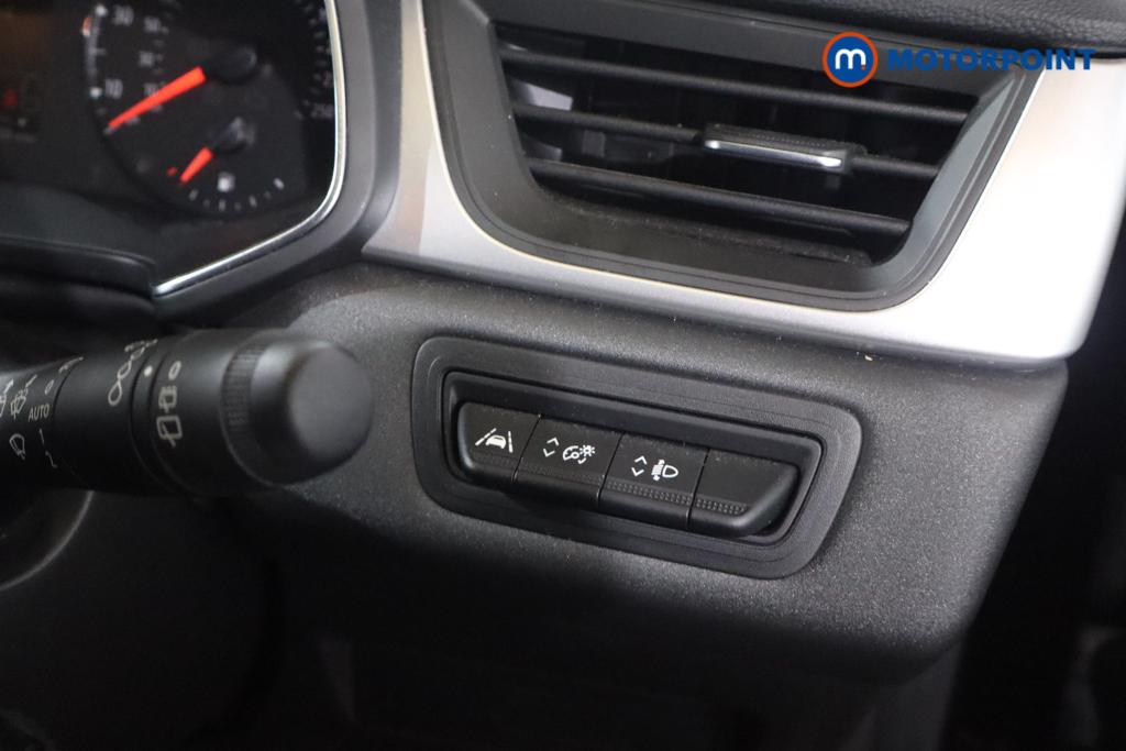 Renault Captur Engineered Automatic Petrol-Electric Hybrid SUV - Stock Number (1644566) - 9th supplementary image