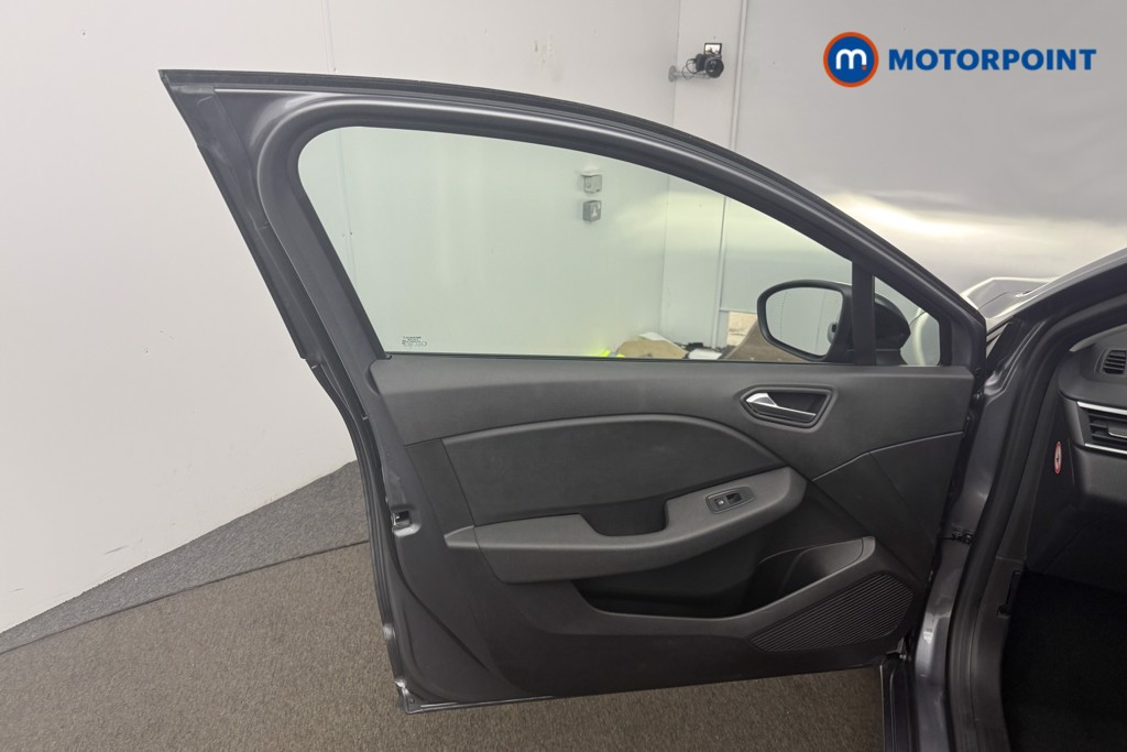 Renault Clio Evolution Manual Petrol Hatchback - Stock Number (1644572) - 4th supplementary image