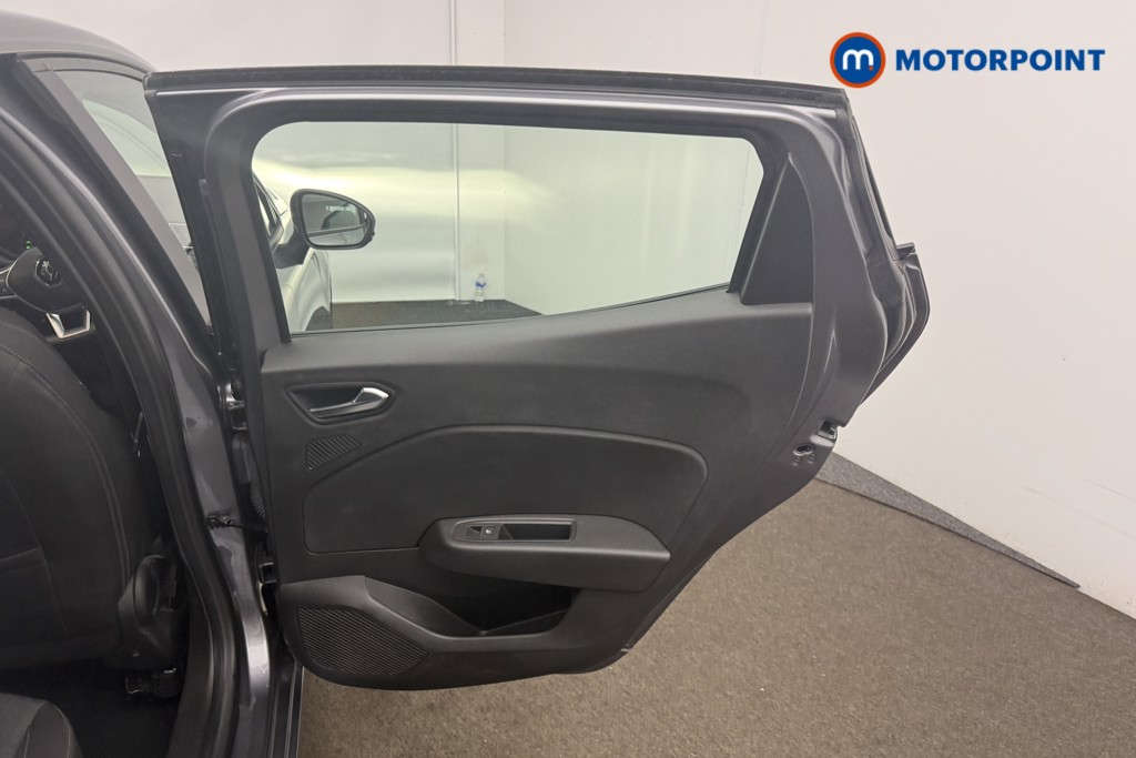 Renault Clio Evolution Manual Petrol Hatchback - Stock Number (1644572) - 13th supplementary image