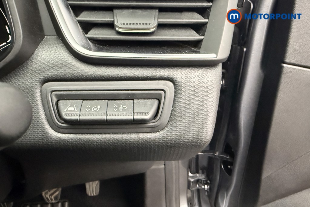 Renault Clio Evolution Manual Petrol Hatchback - Stock Number (1644572) - 18th supplementary image