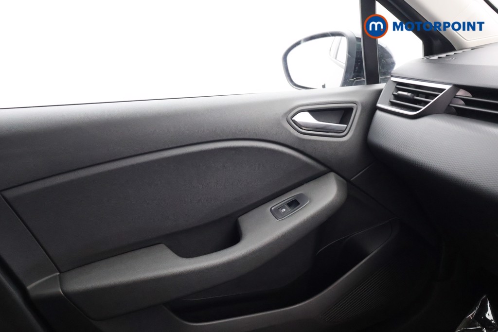 Renault Clio Evolution Manual Petrol Hatchback - Stock Number (1644593) - 10th supplementary image