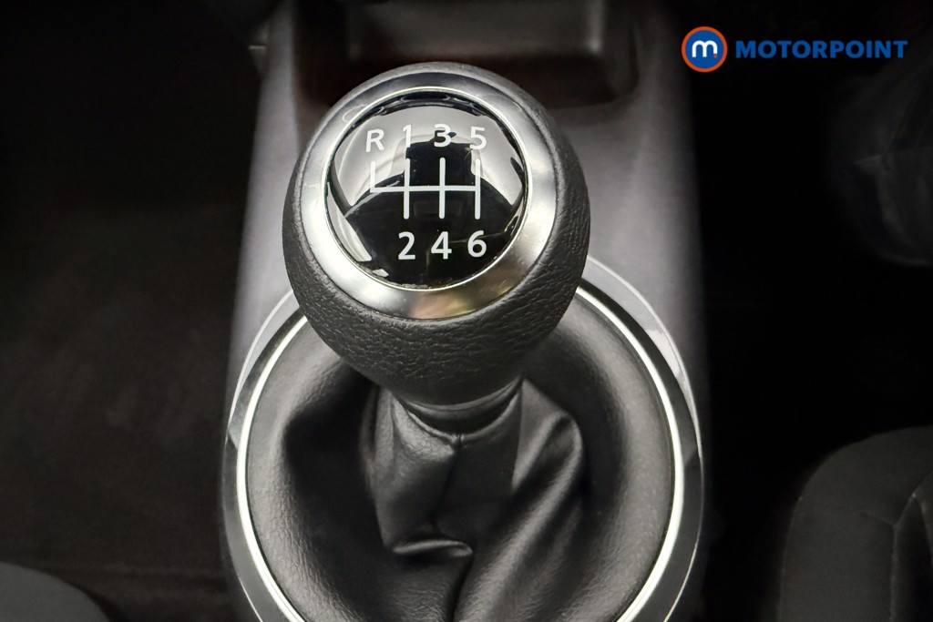 Nissan Juke Visia Manual Petrol SUV - Stock Number (1644597) - 28th supplementary image
