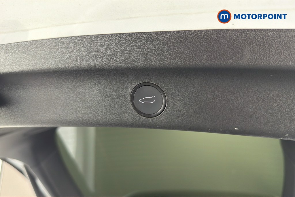 Tesla Model Y Rwd 5Dr Auto Automatic Electric SUV - Stock Number (1644821) - 35th supplementary image