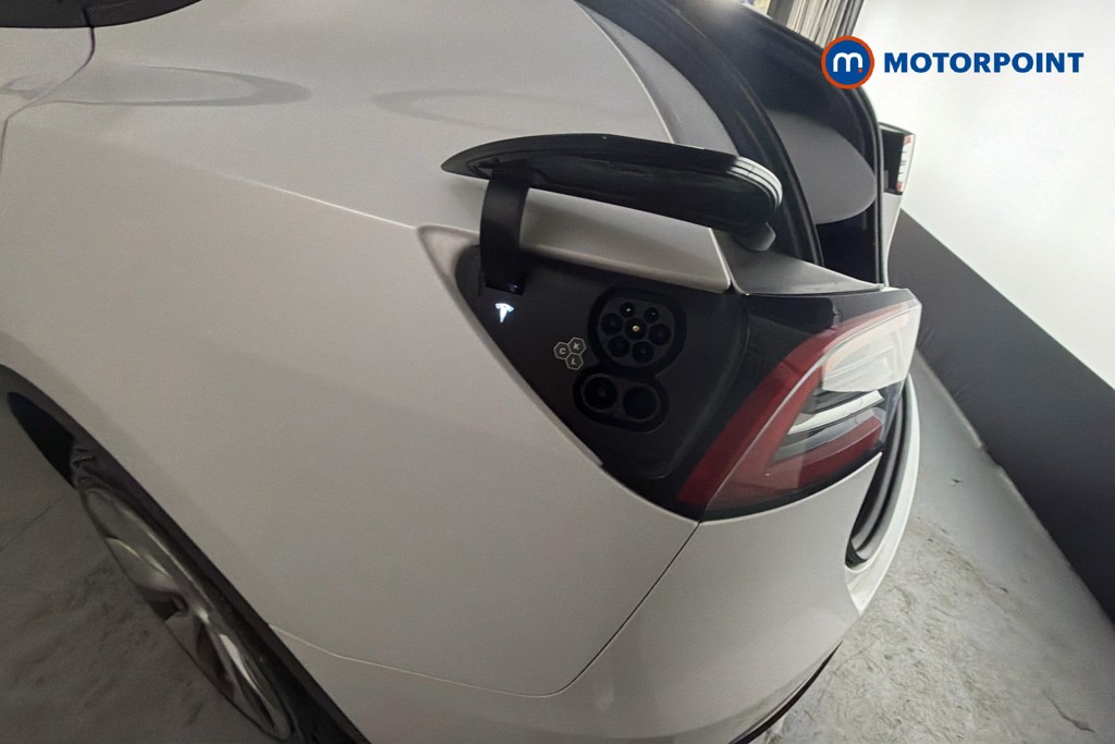 Tesla Model Y Rwd 5Dr Auto Automatic Electric SUV - Stock Number (1644821) - 41st supplementary image