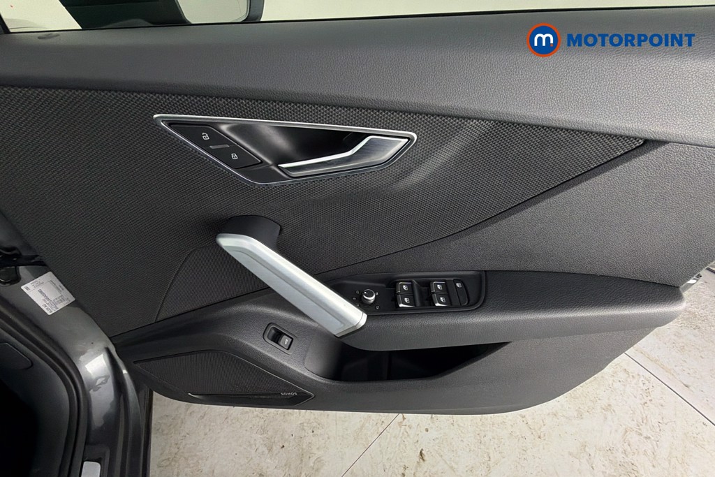 Audi Q2 Black Edition Manual Petrol SUV - Stock Number (1645496) - 19th supplementary image