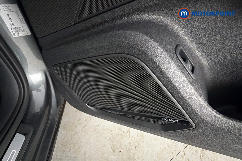 Audi Q2 Black Edition Manual Petrol SUV - Stock Number (1645496) - 21st supplementary image