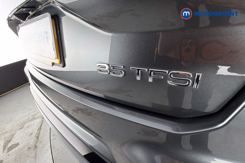 Audi Q2 Black Edition Manual Petrol SUV - Stock Number (1645496) - 37th supplementary image