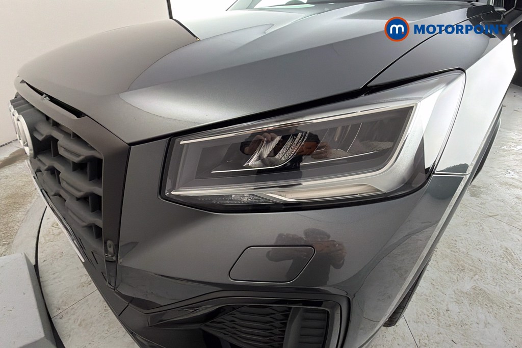 Audi Q2 Black Edition Manual Petrol SUV - Stock Number (1645496) - 44th supplementary image