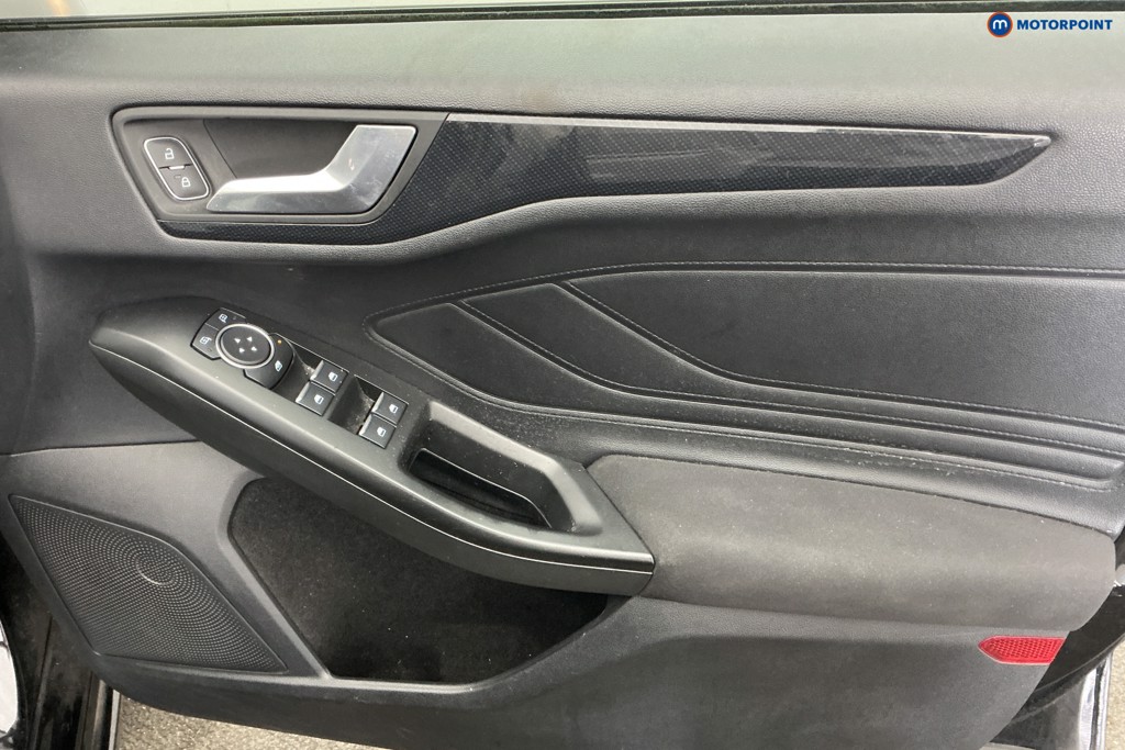 Ford Focus St-Line Manual Petrol Hatchback - Stock Number (1645763) - 25th supplementary image