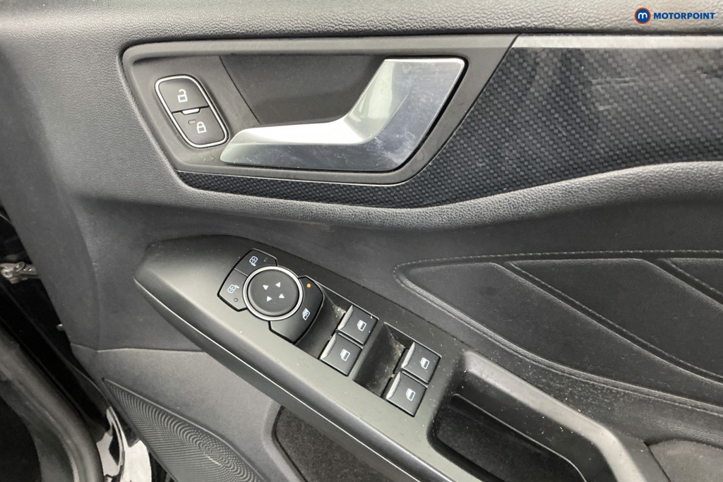 Ford Focus St-Line Manual Petrol Hatchback - Stock Number (1645763) - 26th supplementary image