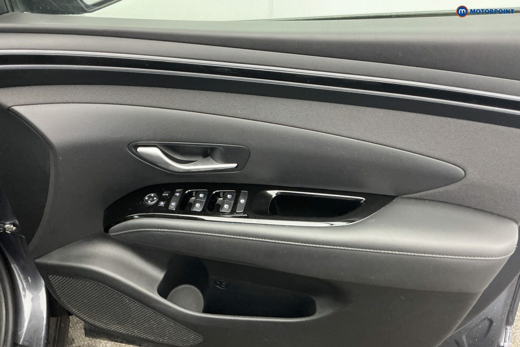 Hyundai Tucson Se Connect Manual Petrol SUV - Stock Number (1645802) - 25th supplementary image