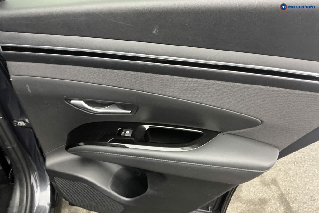 Hyundai Tucson Se Connect Manual Petrol SUV - Stock Number (1645802) - 27th supplementary image