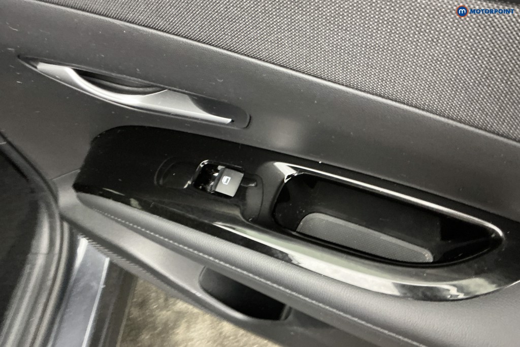 Hyundai Tucson Se Connect Manual Petrol SUV - Stock Number (1645802) - 28th supplementary image